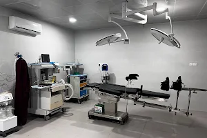 Dar ul Shifa hospital image