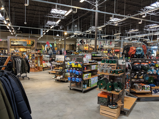 Camping Store «REI», reviews and photos, 7531 North Point Pkwy, Alpharetta, GA 30022, USA