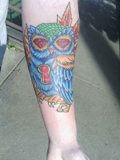 Explore memento mori tattoo ideas, creative tattoo ideas in Fort Dodge, available at Black Diamond Tattoo Studio