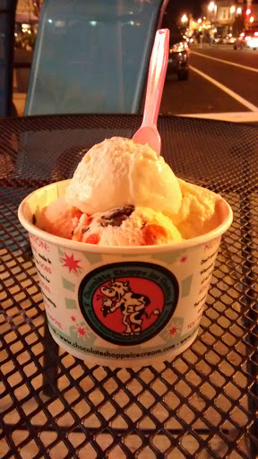 Ice Cream Shop «Babes Ice Cream & Dessert», reviews and photos, 2264 S Kinnickinnic Ave, Milwaukee, WI 53207, USA