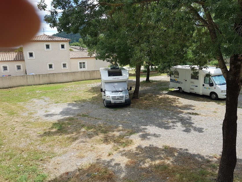 Aire De Camping Car Saint-Hippolyte-du-Fort