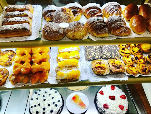 Pastelaria Snack Bar O Titanic no Almeirim, Santarém
