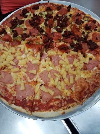 Cacho's Pizza