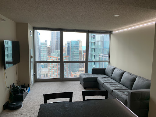 Furniture Store «Sell A Cow Furniture», reviews and photos, 1520 E Algonquin Rd, Arlington Heights, IL 60005, USA