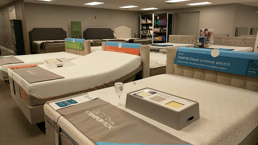 Furniture Store «Crowley Furniture», reviews and photos, 200 N 291 Hwy, Liberty, MO 64068, USA