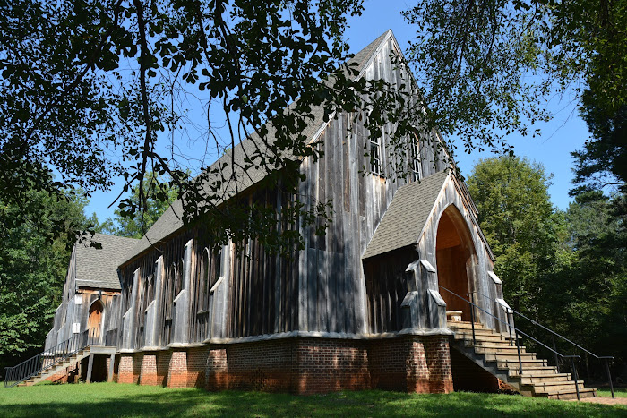 Park near Luxury Inn & Suites