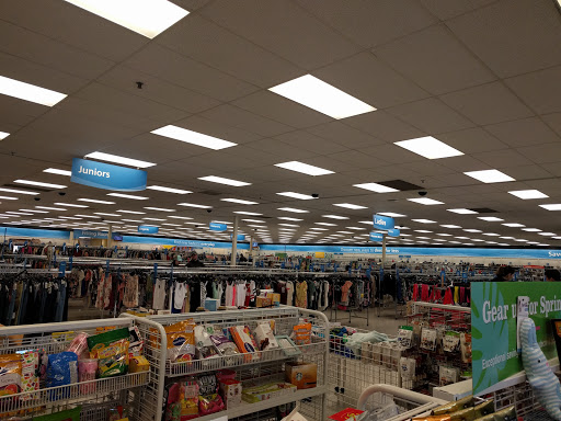 Clothing Store «Ross Dress for Less», reviews and photos, 909 N Landing Way, Renton, WA 98057, USA