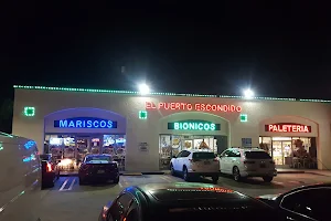 Mariscos El Puerto Escondido - Inglewood 2 image