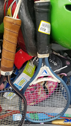 Thrift Store «OC Goodwill Store & Donation Center», reviews and photos, 9079 Adams Ave, Huntington Beach, CA 92646, USA