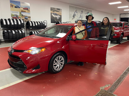 Toyota Dealer «Sloane Toyota of Philadelphia», reviews and photos, 1546 Cottman Ave, Philadelphia, PA 19111, USA