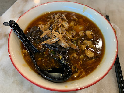 Lian Jie Noodle House 十二樓蓮姐黃酒雞