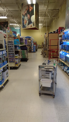 Pet Supply Store «PetSmart», reviews and photos, 150 Bleachery Blvd, Asheville, NC 28805, USA
