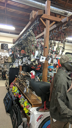 Outdoor Sports Store «Pacific Outfitters of Ukiah», reviews and photos, 955 N State St, Ukiah, CA 95482, USA