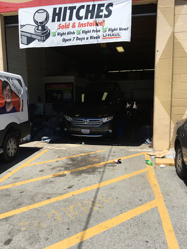 Truck Rental Agency «U-Haul Moving & Storage of Redwood City», reviews and photos, 2200 El Camino Real, Redwood City, CA 94063, USA