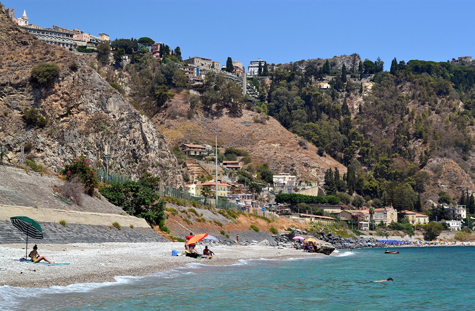 Foto di Villagonia beach con molto pulita livello di pulizia