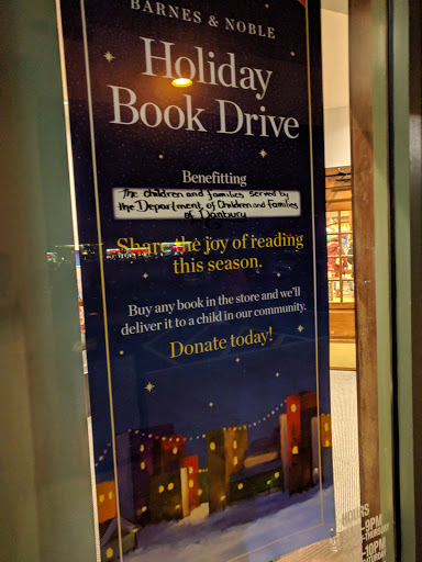 Book Store «Barnes & Noble», reviews and photos, 15 Backus Ave, Danbury, CT 06810, USA