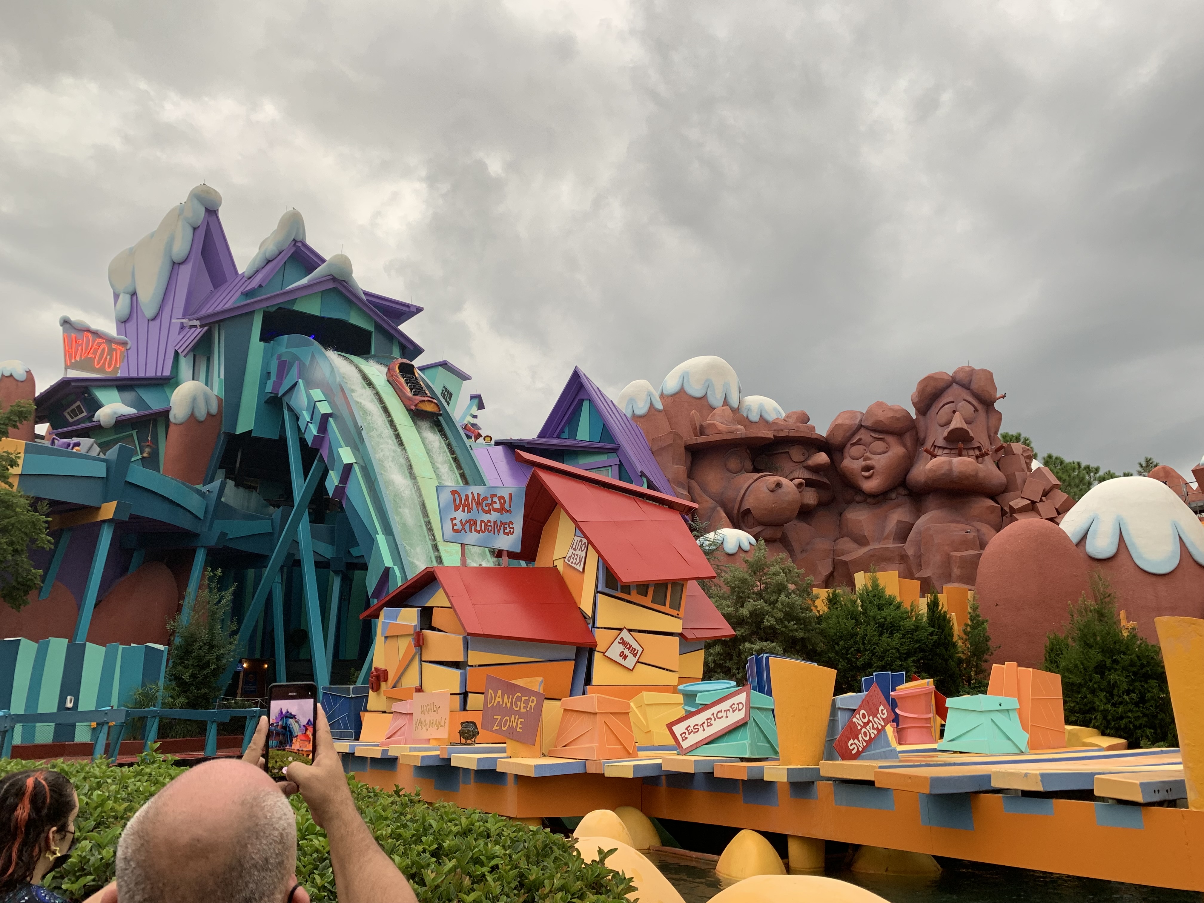 Picture of a place: Dudley Do-Right&#39;s Ripsaw Falls®
