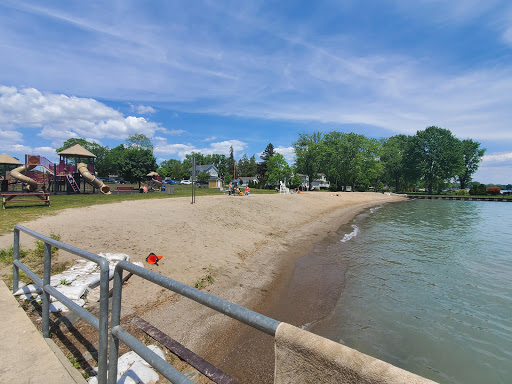 Park «Walter & Mary Burke Park», reviews and photos, 36300 Front St, New Baltimore, MI 48047, USA