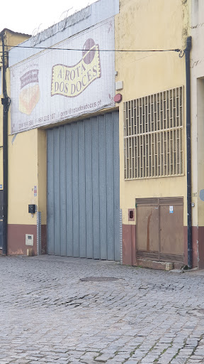 A Rota Dos Doces-indústria De Pastelaria no Caminho Novo, Porto