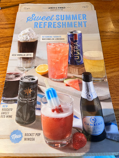 American Restaurant «Cracker Barrel Old Country Store», reviews and photos, 2920 Hospitality St, Tallahassee, FL 32303, USA