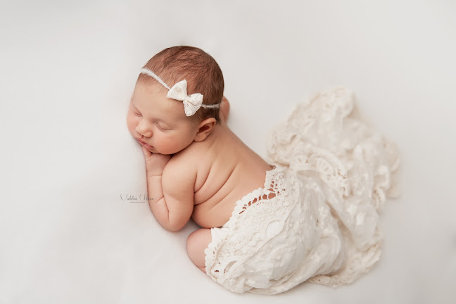 Madalina Udrescu - Newborn Photographer | Sedinta foto nou nascuti,bebelusi, gravide si copii | Fotograf nou nascuti