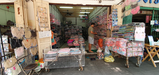 ร้านค้าเพื่อซื้อกางเกงชั้นใน กรุงเทพฯ