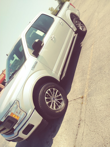 Car Dealer «Earl Floyd Ford», reviews and photos, 2687 KY-227, Carrollton, KY 41008, USA