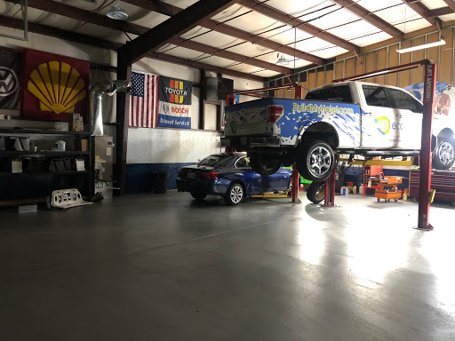 Used Car Dealer «National Auto Warehouse», reviews and photos, 11060 Terrapin Station Ln, Knoxville, TN 37932, USA