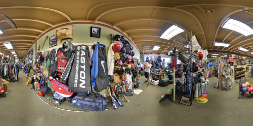 Sporting Goods Store «Superior Seconds Gear Exchange», reviews and photos, 96 Front St S, Issaquah, WA 98027, USA
