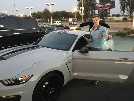 Ford Dealer «Ford of Upland», reviews and photos, 555 W Foothill Blvd, Upland, CA 91786, USA