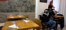 Atmosphère du Restaurant coréen Restaurant Coréen Sésame et Sel (nouvelle adresse à 10 mètre sur la droite) à Le Kremlin-Bicêtre - n°11
