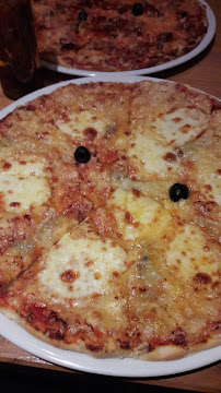 Plats et boissons du Pizzeria La Tour de Piz'a à Montpellier - n°3