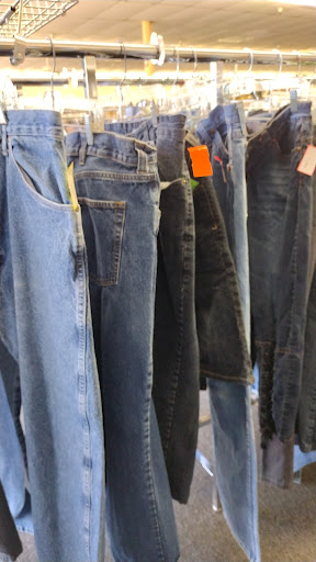 Non-Profit Organization «Society of St. Vincent de Paul - Mesa Thrift Store», reviews and photos, 2352 W Main St, Mesa, AZ 85201, USA