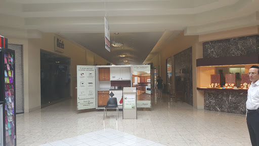 Shopping Mall «Lebanon Valley Mall», reviews and photos, 2231 Lebanon Valley Mall, Lebanon, PA 17042, USA