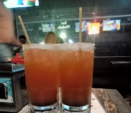 Model Restaurant & Bar photo