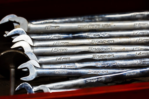 Auto Repair Shop «Mr muffler - Complete Auto Repair», reviews and photos, 2684 Washtenaw Ave, Ypsilanti, MI 48197, USA