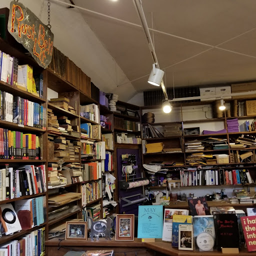 Used Book Store «Loganberry Books», reviews and photos, 13015 Larchmere Blvd, Cleveland, OH 44120, USA