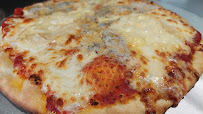 Pizza du Pizzeria Le 7/4 vallieres sur fier - n°17
