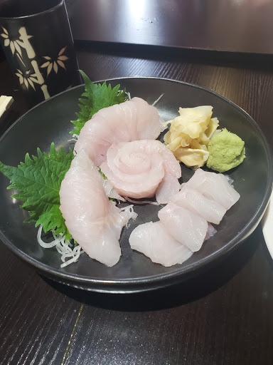 Mizu Japanese Sushi image 3