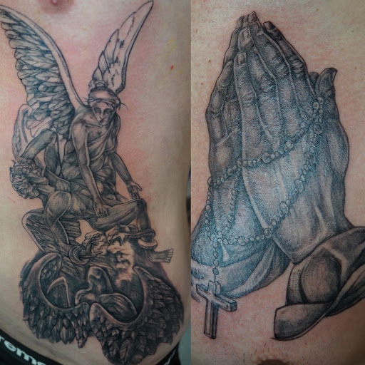 Explore spider web tattoo ideas, creative tattoo ideas in Newington, available at 917ink Tattoo