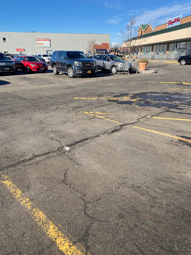 Shopping Mall «Plainview Shopping Center», reviews and photos, 381 S Oyster Bay Rd, Plainview, NY 11803, USA