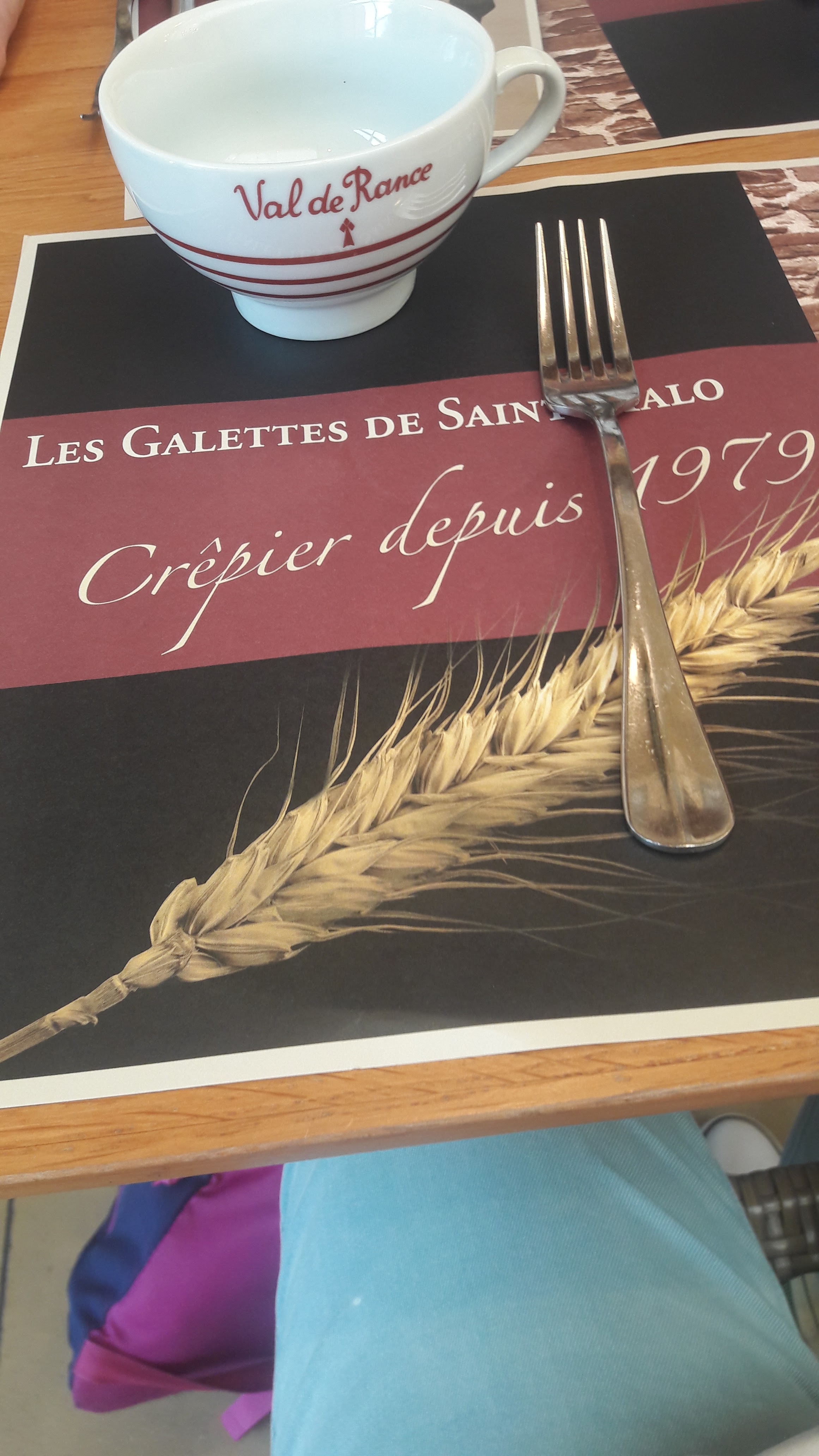 Photo n° 6 de l'avis de monique.O fait le 27/05/2019 à 23:05