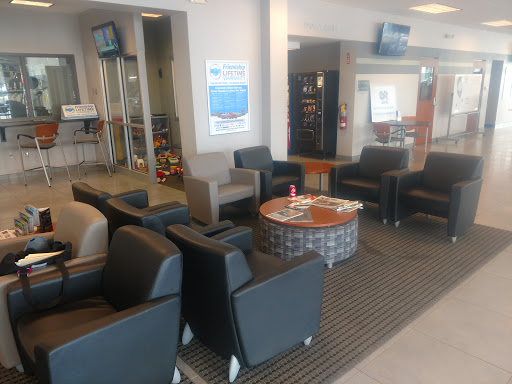 Car Dealer «Friendship Chrysler Jeep Dodge RAM», reviews and photos, 2638 W State St, Bristol, TN 37620, USA