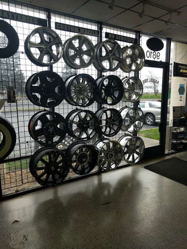 Tire Shop «Radial Tire of Elk Grove», reviews and photos, 9810 Waterman Rd, Elk Grove, CA 95624, USA