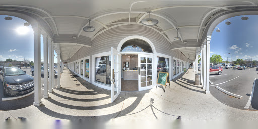 Hair Salon «Salon Hyde Park», reviews and photos, 533 S Howard Ave, Tampa, FL 33606, USA