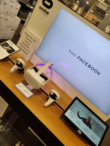 Electronics Store «Best Buy», reviews and photos, 1730 Pleasant Pl, Arlington, TX 76015, USA