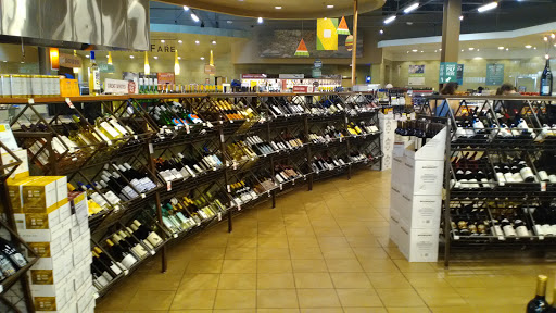 Grocery Store «Whole Foods Market», reviews and photos, 465 S Arroyo Pkwy, Pasadena, CA 91105, USA