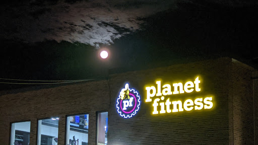 Gym «Planet Fitness», reviews and photos, 500 Neponset Ave, Dorchester, MA 02122, USA