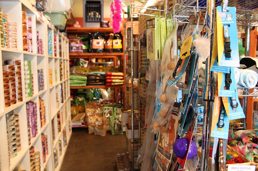 Pet Supply Store «Wally Pets», reviews and photos, 4411 Wallingford Ave N, Seattle, WA 98103, USA