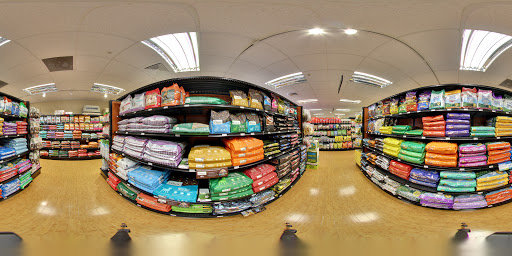 Pet Supply Store «Only Natural Pet - Boulder Flagship Store», reviews and photos, 2100 28th St #1C, Boulder, CO 80301, USA